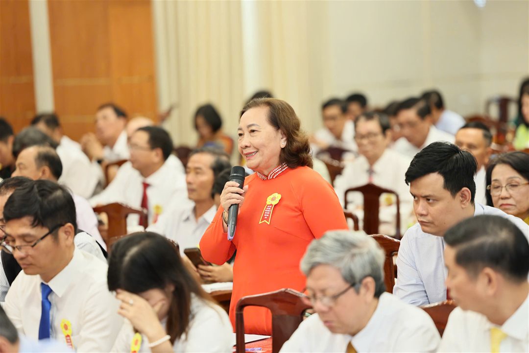 Lãnh đạo LHU phát biểu, tham luận tại Gặp mặt trí thức, văn nghệ sĩ Xuân Bính Ngọ 2026